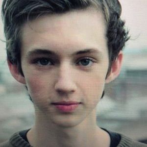 Meet your Posher, Christian